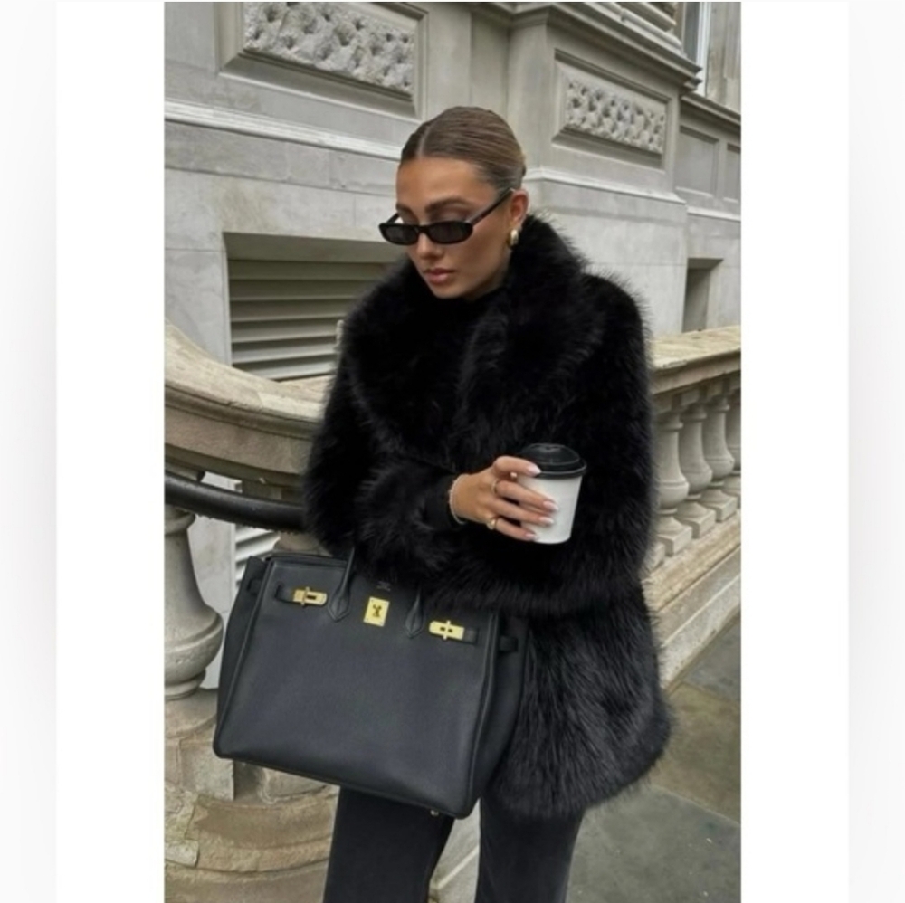 Zara FAUX FUR COAT WITH BELT BLACK - Picture 2 of 16